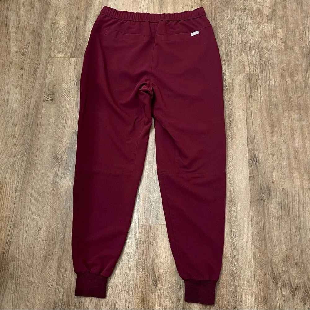 Men's Tansen Jogger‎ Scrub PantIn Burgundy